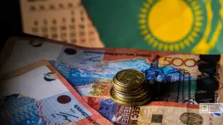 О повышении минимальной зарплаты рассказал министр труда