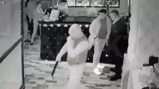 Стрельбу устроили мужчины в кафе Актау