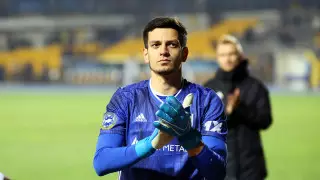 Стала известна зарплата экс-вратаря футбольного клуба "Тобол"