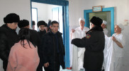"В глазах чиновников был страх" - госслужащим ВКО показали тюремный быт