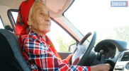 90-летняя актюбинка баба Мотя до сих пор водит "Приору"