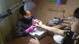 12-летнему маникюрщику собрали больше миллиона тенге на лечение брата