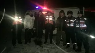 Трех рыбаков унесло на льдине на Капшагае