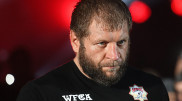 Год без алкоголя: Александр Емельяненко поспорил на машину