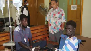 Четыре человека месяц дрейфовали в океане без еды