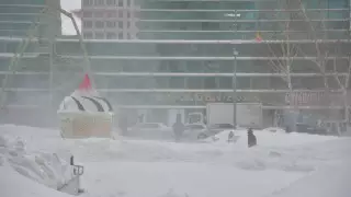 В Нур-Султане за ночь выпала полумесячная норма снега