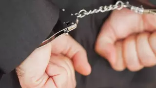 Замакима района задержали из-за выдачи участков у аэропорта Алматы