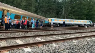 Поезд сошел с рельсов в Австралии