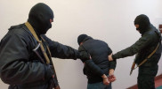 Сбежавший с оружием солдат задержан - МВД