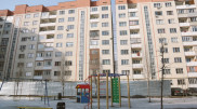 Жителей накренившейся в Алматы многоэтажки могут выгнать на улицу