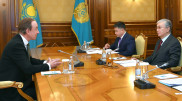Токаев поднял вопрос цен на авиабилеты