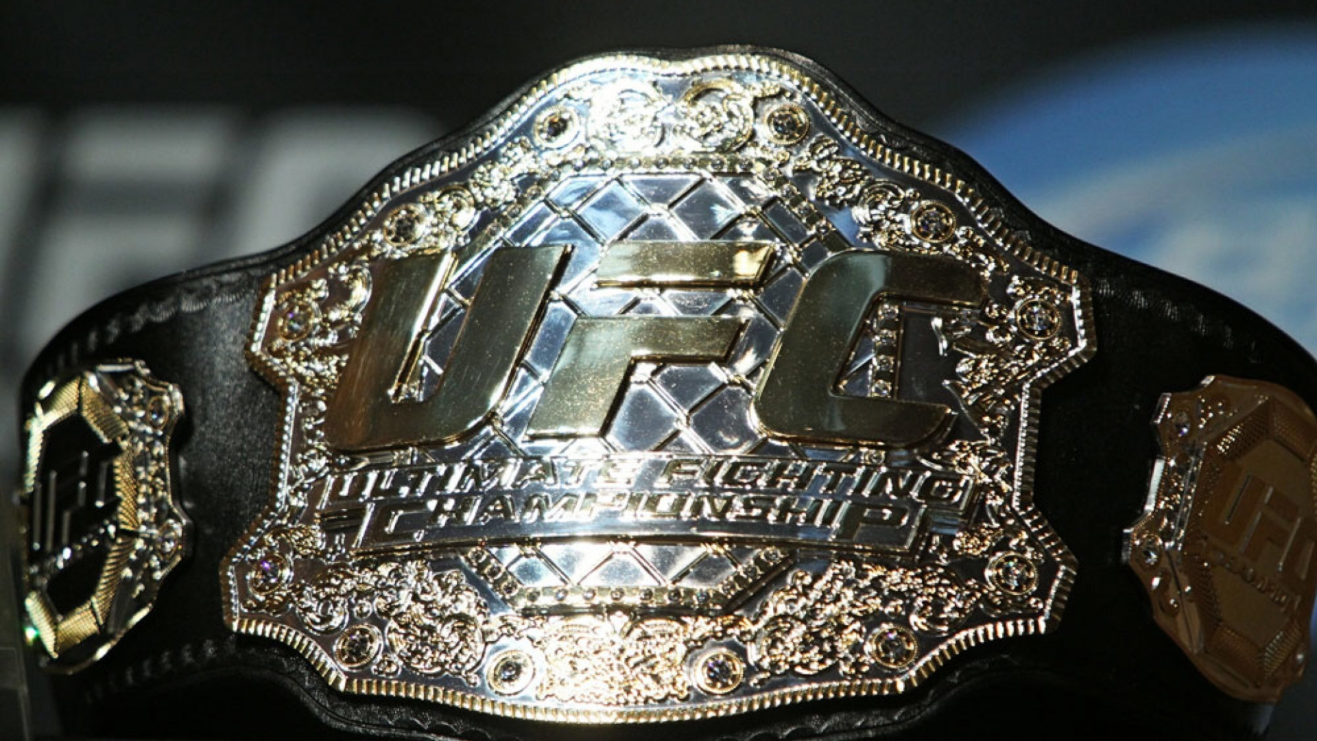 Пояс чемпиона мира UFC