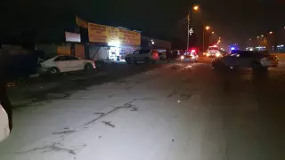 Водитель Toyota ушел от столкновения, а затем устроил массовую аварию