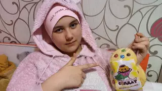 "Не переживай, мама". 14-летняя алматинка продает печенье, чтобы победить рак