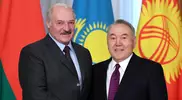 Лукашенко поздравил Назарбаева