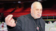 87-летний Бедрос Киркоров устроил гонки по Москве