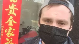 Глаза горели, горло жгло. Британец рассказал о борьбе с коронавирусом