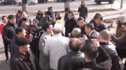 Несколько человек ворвались в офис Nur Otan и сорвали прием граждан
