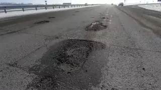 Причину разрушения дорог назвали в Антикоррупционной службе
