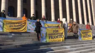 "Активные бабушки" из Финляндии ответили Грете Тунберг