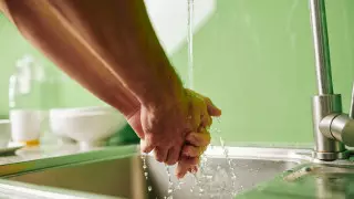 Жители Ауэзовского района Алматы на день останутся без холодной воды