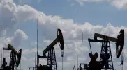 Казахстан будет придерживаться плана добычи нефти на 2020 год - министр