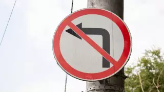 Левые повороты запретят на Толе би в Алматы