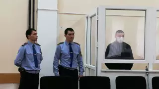 Полицейского, сбившего мать четверых детей, осудили в Уральске