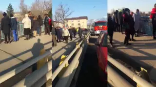 Девушка спрыгнула с моста в центре Талгара