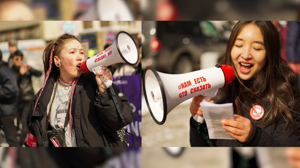Арина Осиновская и Фариза Оспан на марше феминисток в Алматы.