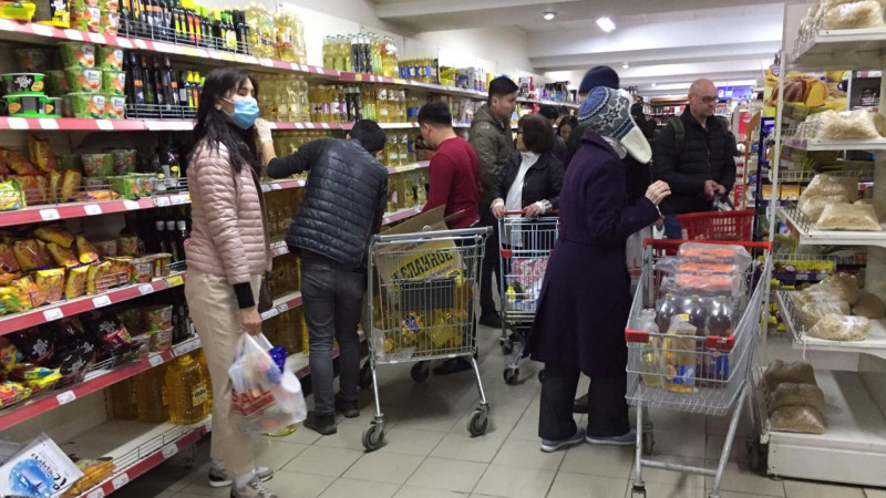 Казахстанцы провоцируют рост цен на продукты, создавая ажиотаж - власти  Алматы: 13 марта 2020, 10:57 - новости на Tengrinews.kz