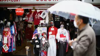 Намеренно распространявшего коронавирус мужчину задержали в Японии