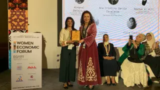 Освещающую ситуацию в Сирии казахстанскую журналистку наградили в Каире