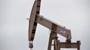 Нефть продолжает дешеветь в мире