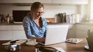 Кульгинов рассказал, кого не переведут на удаленную работу