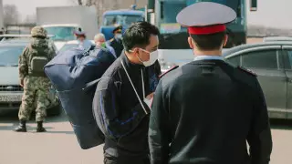 Можно ли передавать вещи через блокпосты Алматы