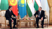Мирзиеев позвонил Назарбаеву
