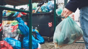 Алматинцы на карантине стали мусорить в 2 раза больше