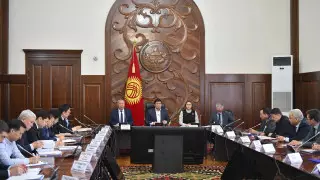 Кыргызстан ввел режим чрезвычайной ситуации из-за коронавируса