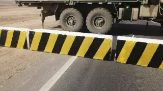 Блокпосты установили на трассе Жанаозен - Туркменистан