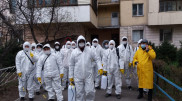 Алматинцев попросили не выходить из дома после дезинфекции