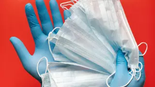 Продажа и производство масок не требуют лицензии - министр