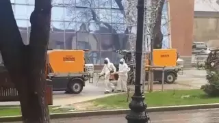 Дезинфекцию алматинского Арбата сняли на видео