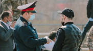 Пребывание казахстанцев на улице могут ограничить