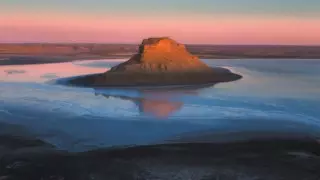 Места, привлекающие леопардов и НЛО. Чем интересны впадины Карагие и Карын-Жарык