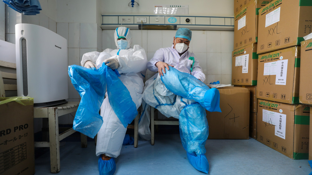 Китайские врачи описали cимптомы коронавируса по дням