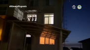 Алматинцы приветствовали врачей аплодисментами