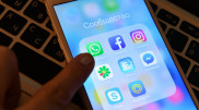 Сбой зафиксировали в работе Facebook, Instagram и WhatsApp