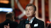 Лев Лещенко спел о надежде из больничной палаты