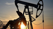 Нефть дешевеет в ожидании совещания ОПЕК+
